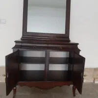 میز و اینه کنسول