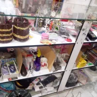 ویترین مغازه و ارایشگاه|فروشگاه و مغازه|شیراز, مسلم|دیوار
