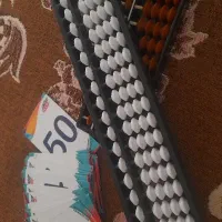 ۲ تا چرتکه به همراه کارت و کتاب