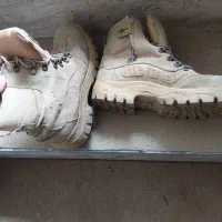 بوت خاکی. چکمه و کفش چرم اصل|کیف، کفش، کمربند|بروجرد, |دیوار