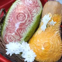 هندوانه و کدو حکاکی شده شب یلدا آماده