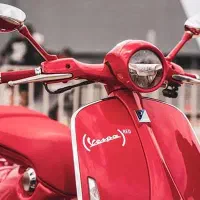 وسپا رد ۹۴۶ مدل۱۴۰۲