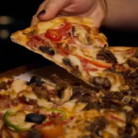 به یک دستیار و همکار آقا و خانم در کافه نیازمندیم.|استخدام خدمات فروشگاه و رستوران|ارومیه, |دیوار