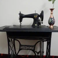 چرخ خیاطی عتیقه سینگر