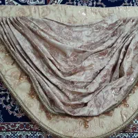پرده  چروک شده چون خیلی وقته توچمدونه|پرده، رانر، رومیزی|اهواز, شهرک دانشگاه|دیوار