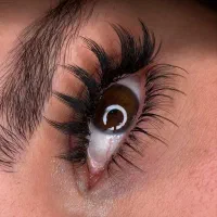 کاشت مژه|خدمات آرایشگری و زیبایی|اصفهان, شهرک سلامت|دیوار