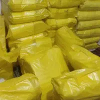 ب سه نفر خانوم جهت کار در تولید و بسته بندی نایلون