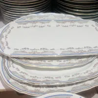 سرویس چینی ۱۲ نفره