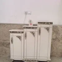 میز تلویزیون و جاکفشی