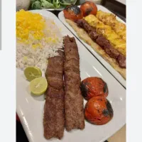 غذا خانگی و ترشی مخلوط