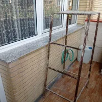 چهارپایه آهنی