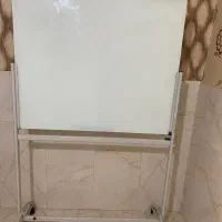 وایت برد شیشه ای