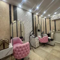 استخدام آرایشگر ، اصلاحکار و ناخنکار حرفه ای