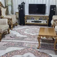 مبل سلطنتی هفت نفره|مبلمان خانگی و میز عسلی|نسیم‌شهر, |دیوار