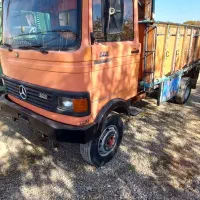 بنز ۸۱تازه تعمیر اساسی سالم وتمیز