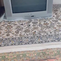 تلوزیون  سامسونگ قدیمی در حد نو