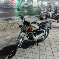 هندا ۱۲۵|موتورسیکلت|تهران, قلمستان|دیوار