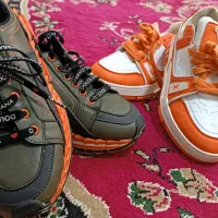 کفش اسپرت|کیف، کفش، کمربند|شیراز, کوشک میدان|دیوار