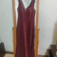 لباس مجلسی سایز 42 دنباله ماهی کاملا تمیز