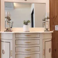 اینه کنسول در حد نو