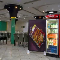 استخدام پیک موتوری رستوران و کمک آشپز