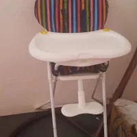 صندلی غذای  کودک در حد نو