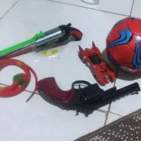 تعدادی اسباب بازی
