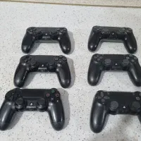 تعدادی دیسک بازی و دسته اورجینال ps4|کنسول، بازی ویدئویی و آنلاین|تهران, خاک سفید|دیوار