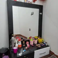 آینه ارایشی