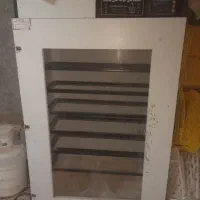 دستگاه جوجه کشی