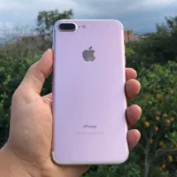 آیفون 7 Plus بسیار تمیز