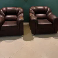 مبل چرم ۷ نفره بسیار نرم و تمیز و با ابهت