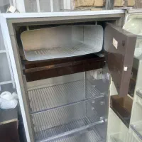 یخچال|یخچال و فریزر|شیراز, گل سرخ|دیوار