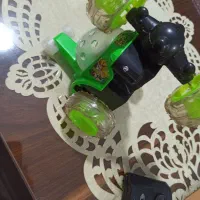 ماشین دیوانه|اسباب‌بازی بچه|خوی, |دیوار