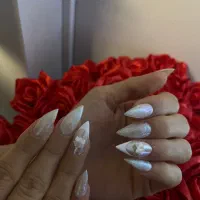 آفر یلدا کاشت ناخن|خدمات آرایشگری و زیبایی|ساری, |دیوار