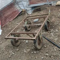 گاری چهار چرخ