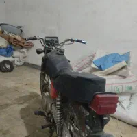 موتور سیکلت مدل ۸۴