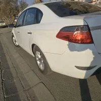 برلیانس ۳۳۰ اتوماتیک تمیز مدل ۹۶|خودرو سواری و وانت|اصفهان, مهدی آباد|دیوار