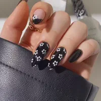 کاشت تخصصی ناخن