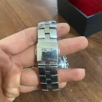 سیکوکنتیک|ساعت|قلعه نو, |دیوار