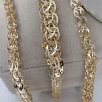 سرویس رنگ ثابت با طلا مو نمیزنه
