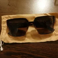 عینک در حد نو