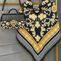 دنیایی از ست کیف و روسری رنگبندی شیک