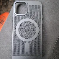 گارد آیفون ۱۲ اصلی