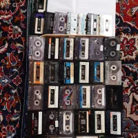 تعدادی نوار کاست