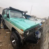 پاترول دو درب مدل ۱۳۷۴ بسیار سالم با لوازم