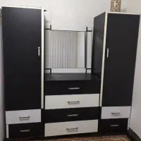 کمد لباس وآویز