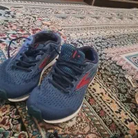 کتونی بروکس اصلی،سایز ۳۸