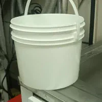 دبه سه کیلویی شفاف و سطل سه کیلویی