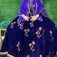 لباس محلی مخمل